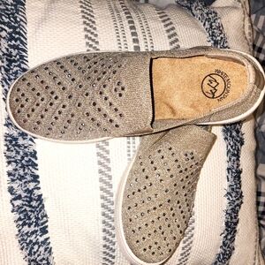 White Mountain Beige Slip-On Loafers Womens Size 8